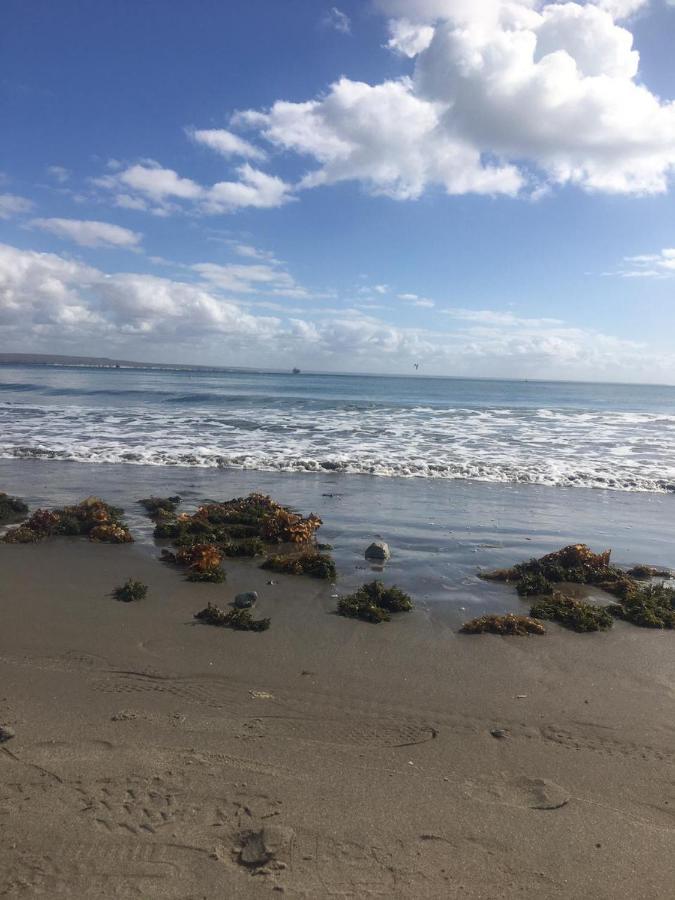 Alojamiento Piscis Puerto Madryn Eksteriør billede